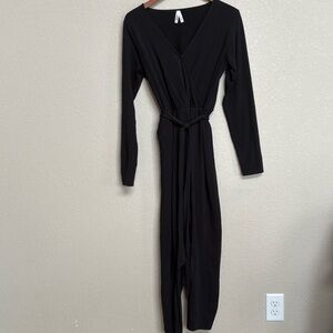 Pact Black Long Sleeve V Neck Tie Waist Wide Leg Jumpsuit Large